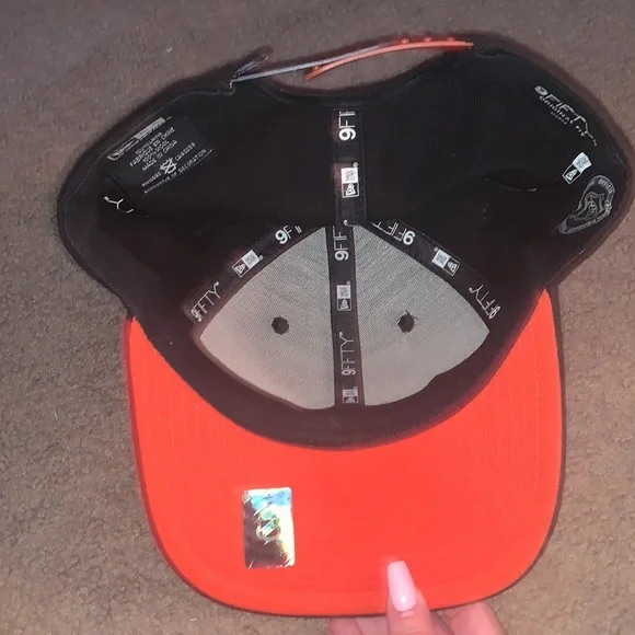 ⚫️ MENS SNAPBACK ⚫️ - Picture 2 of 2